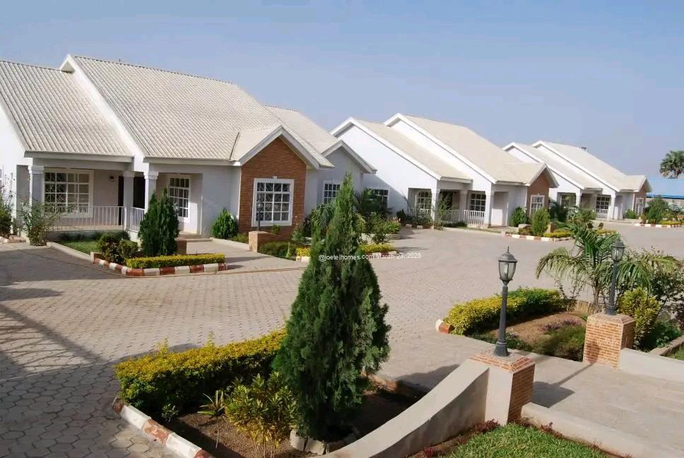 Mini Estate for Sale in Yingi Rayfield Road, Jos Plateau State Mini Estate for Sale in Yingi Rayfield Road, Jos Plateau State