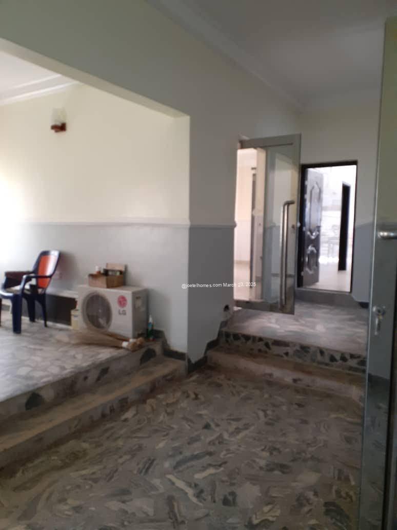 Luxury Estate for Sale in Gold & Base Rayfield Road, Jos Plateau State Luxury Estate for Sale in Gold & Base Rayfield Road, Jos Plateau State