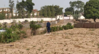 6 Plots of land for sale at Lamingo direct opposite general Gowon house