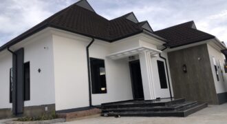 URGENT SALE: Amazing 3Bedroom With BQ Rayfield Jos Plateau state Home on 2 Plots – ₦220M