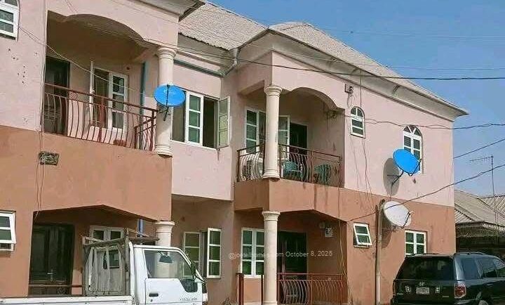 Price Slashed! ₦140M for 4-Unit Commercial Building in Gold and base Rayfield, Jos | Was ₦160M | Prime Investment Price Slashed! ₦140M for 4-Unit Commercial Building in Gold and base Rayfield, Jos | Was ₦160M | Prime Investment