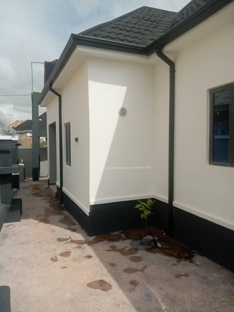 For Sale: Beautiful & Secure 3-Bedroom Bungalow in Jos | 150M Naira (Negotiable) | Low-Cost, Jos Plateau For Sale: Beautiful & Secure 3-Bedroom Bungalow in Jos | 150M Naira (Negotiable) | Low-Cost, Jos Plateau
