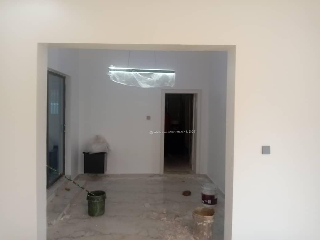 For Sale: Beautiful & Secure 3-Bedroom Bungalow in Jos | 150M Naira (Negotiable) | Low-Cost, Jos Plateau For Sale: Beautiful & Secure 3-Bedroom Bungalow in Jos | 150M Naira (Negotiable) | Low-Cost, Jos Plateau