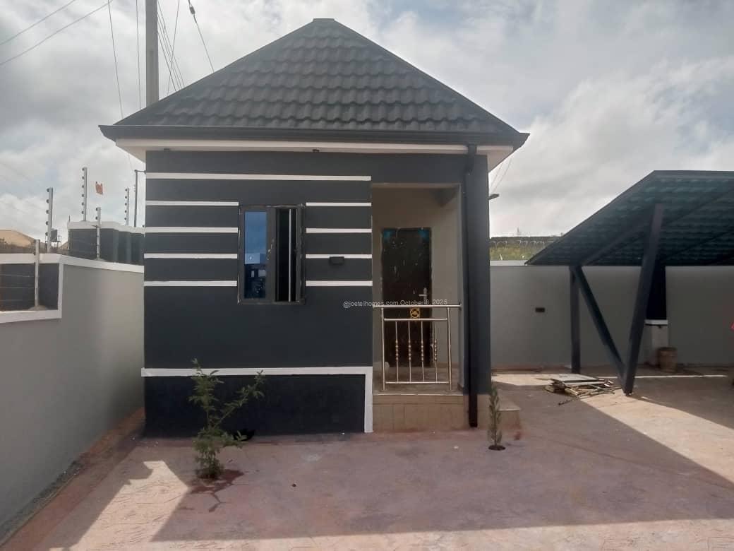 For Sale: Beautiful & Secure 3-Bedroom Bungalow in Jos | 150M Naira (Negotiable) | Low-Cost, Jos Plateau For Sale: Beautiful & Secure 3-Bedroom Bungalow in Jos | 150M Naira (Negotiable) | Low-Cost, Jos Plateau
