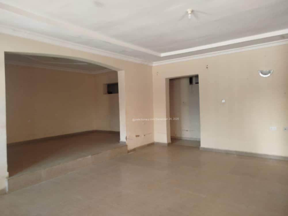 3-Bedroom Flat for Rent in Shaka, Jos | Modern Finishes (POP, Tiles, PVC) | In 4-Flat Family Compound