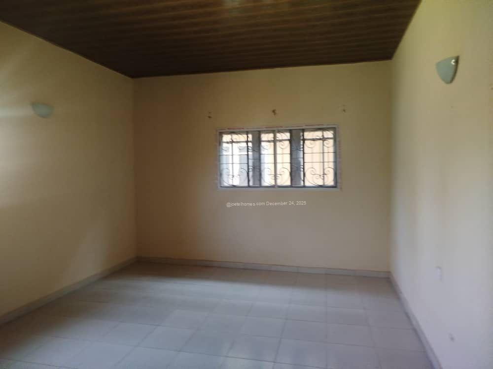 3-Bedroom Flat for Rent in Shaka, Jos | Modern Finishes (POP, Tiles, PVC) | In 4-Flat Family Compound