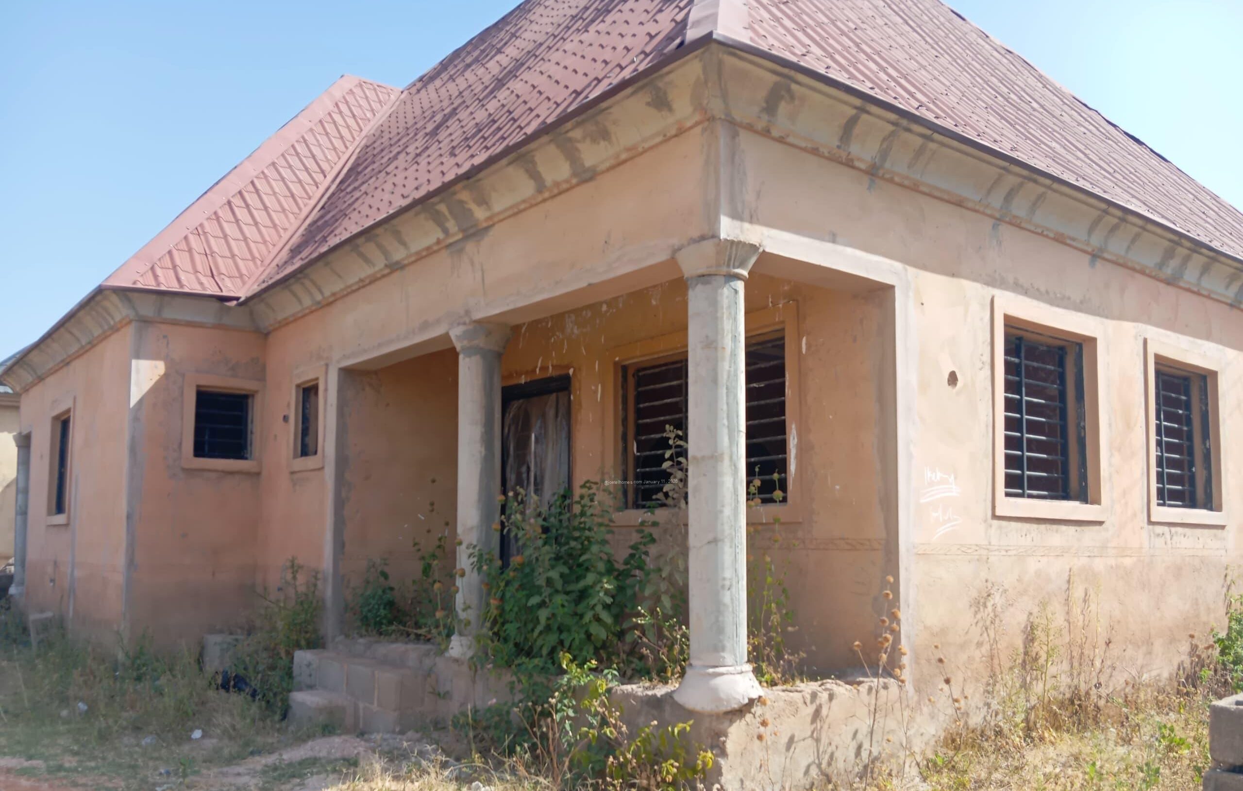 FOR SALE: Prime 3-Bedroom Bungalow in Shinco Close, Jos | ₦30M