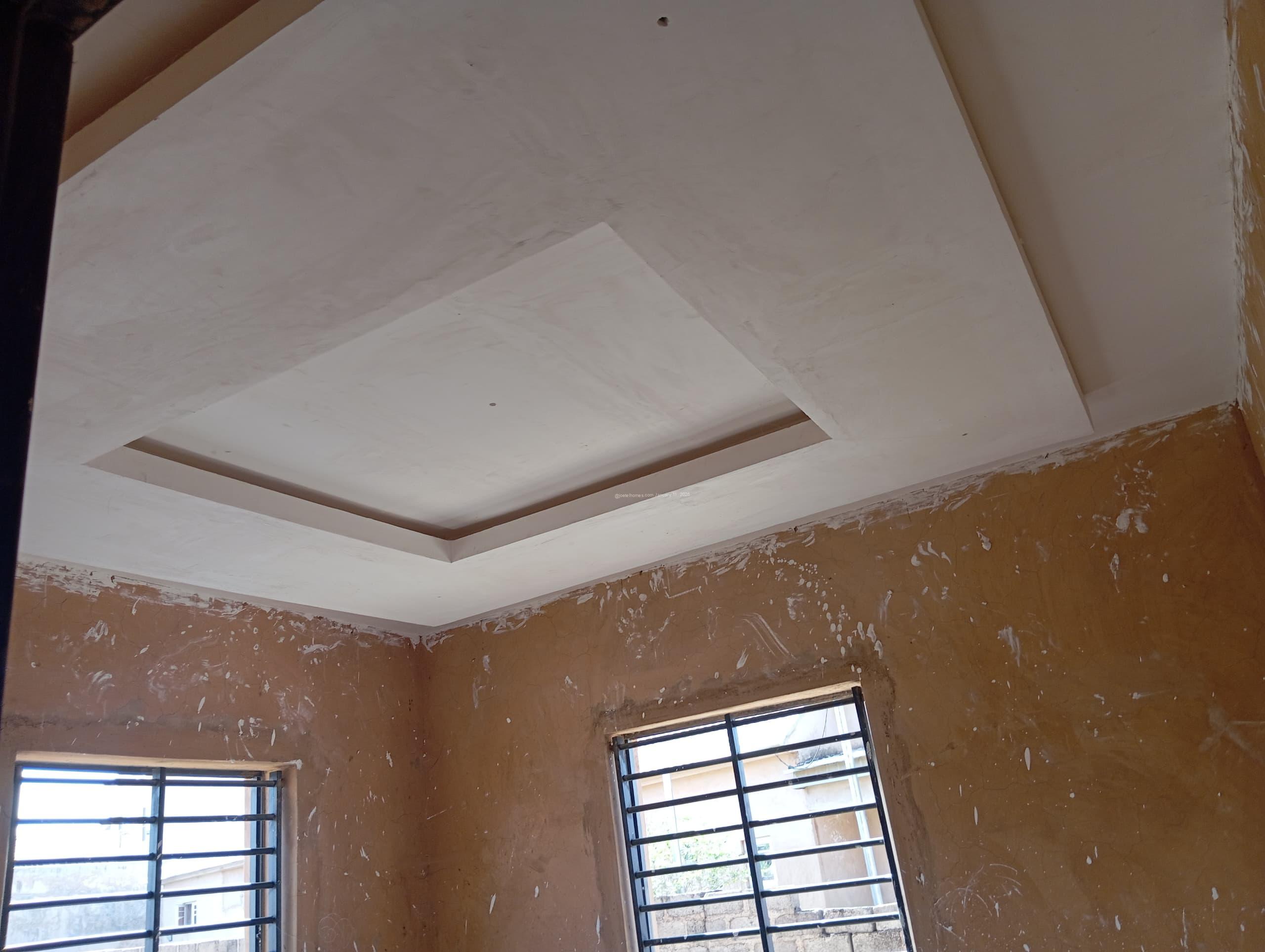 FOR SALE: Prime 3-Bedroom Bungalow in Shinco Close, Jos | ₦30M